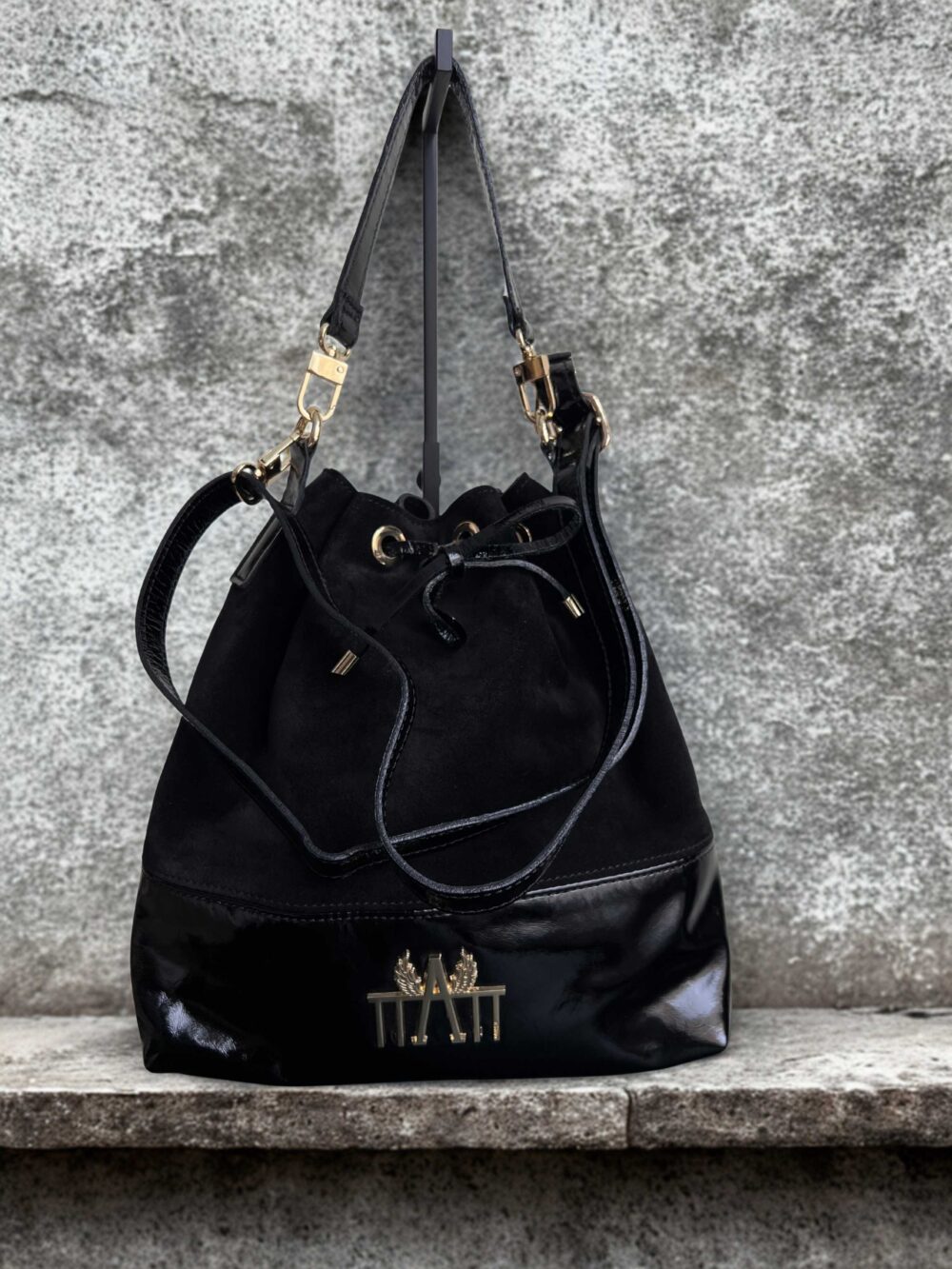 Bucket Bag czarny naplak